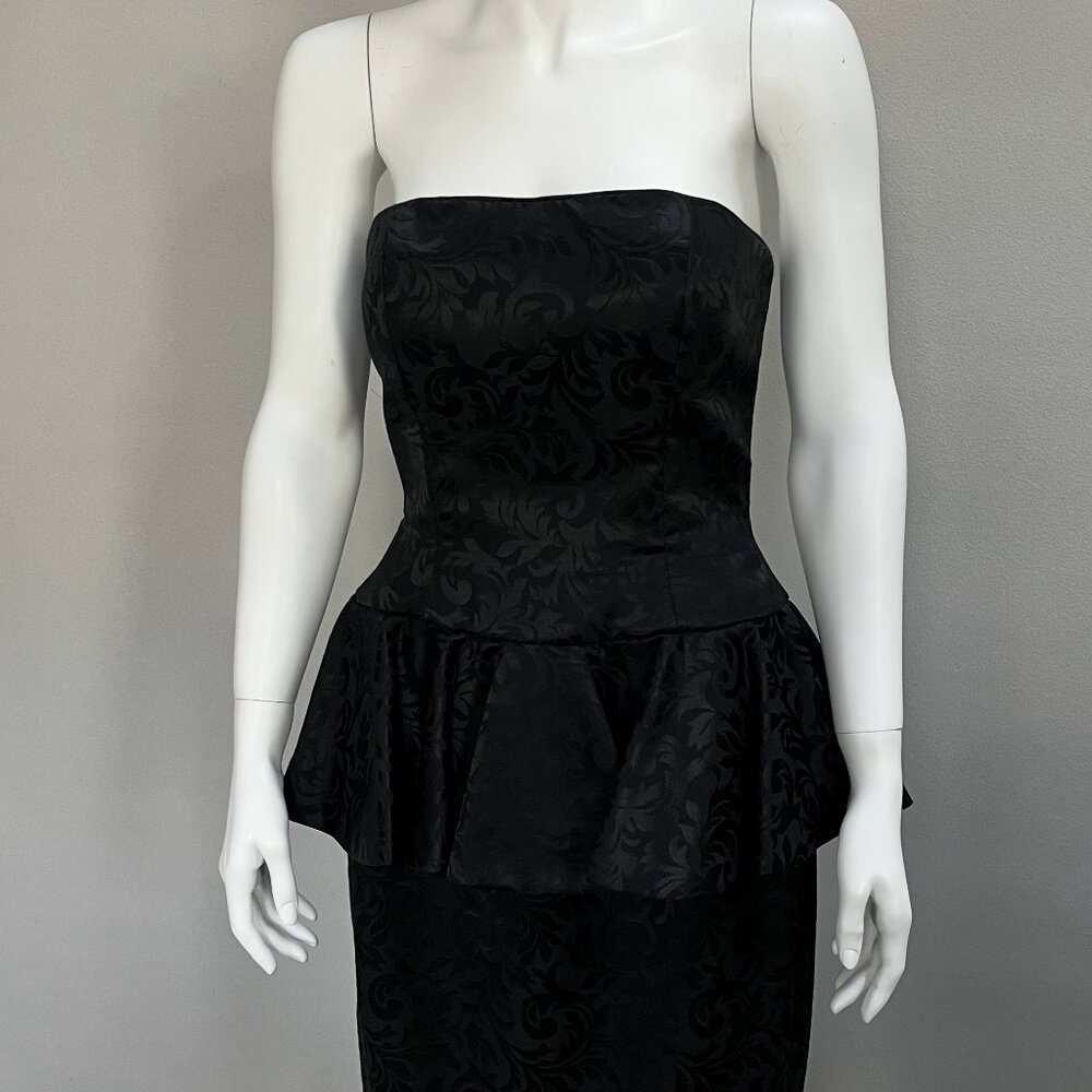 AJ Bari Cocktail Dress - Peplum Style